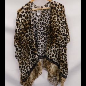 NWT Chico's Leopard Print Women's Ruana Wrap Sz One Size